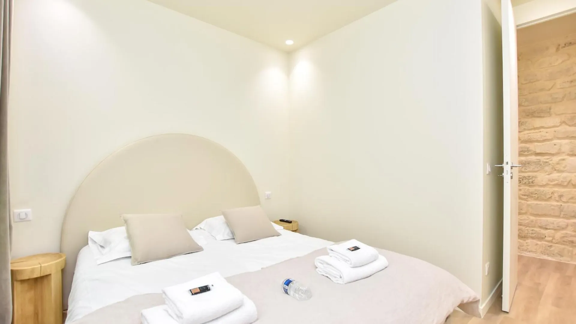 Apartament Spacious - 3br-8p - Moulin Rouge
