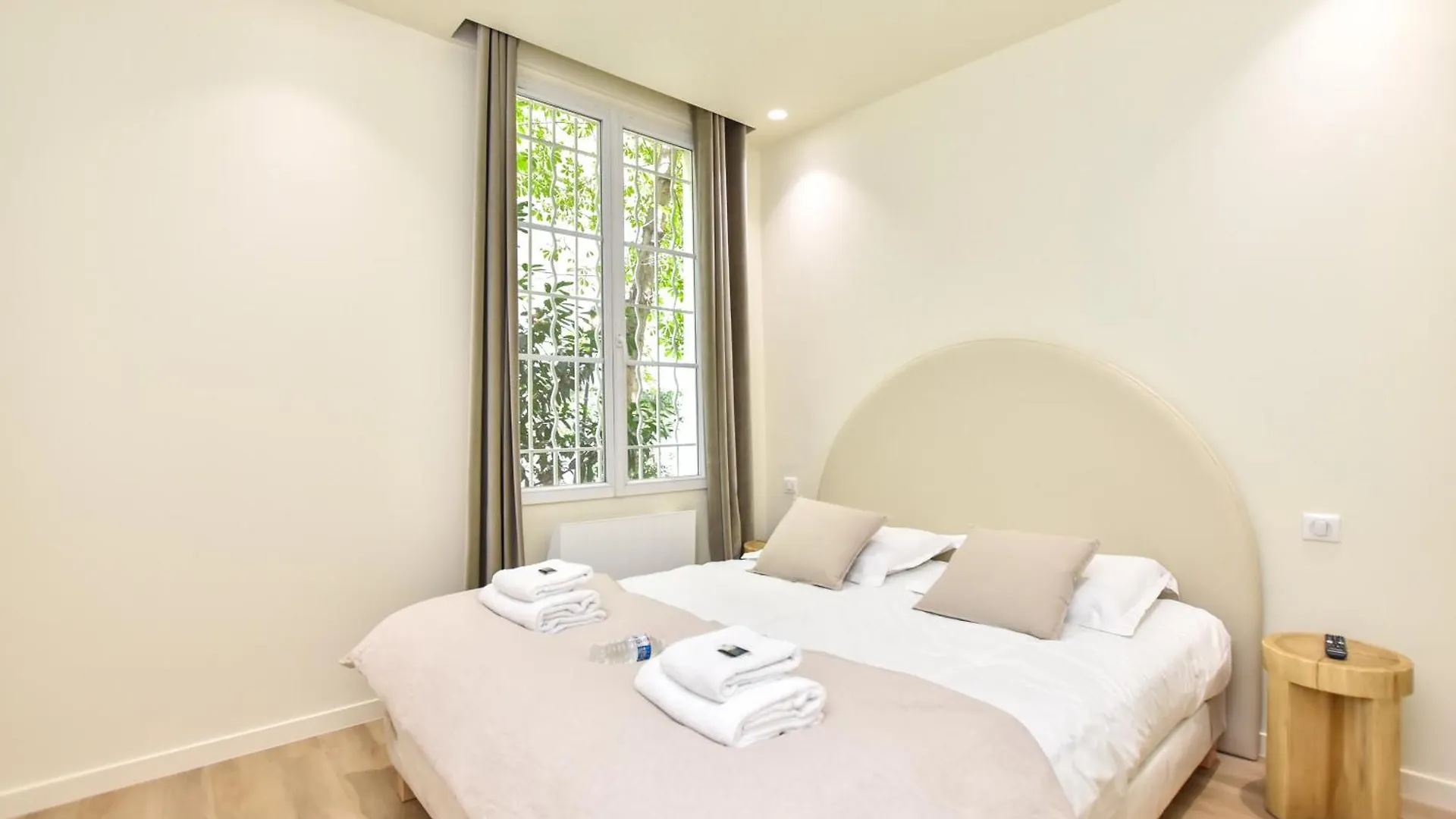 Apartament Spacious - 3br-8p - Moulin Rouge *