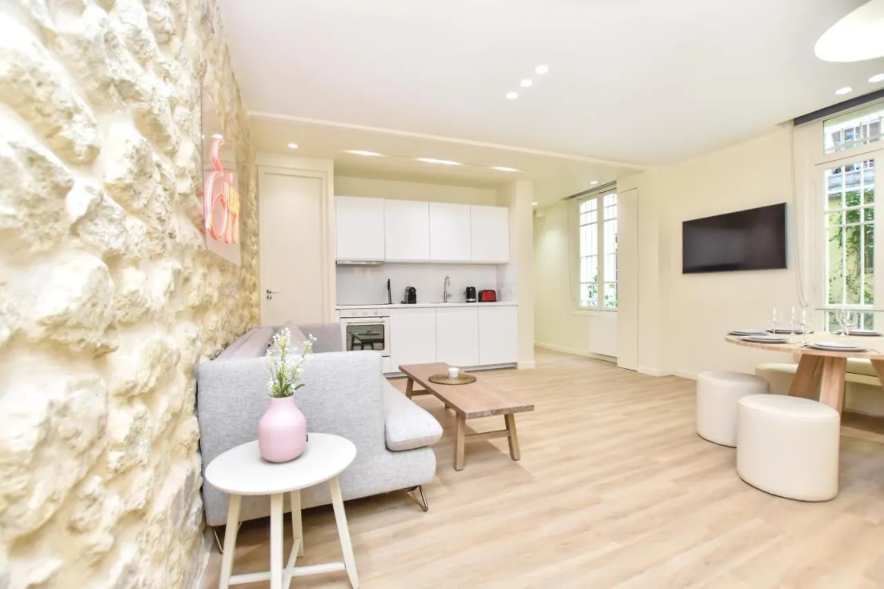 Spacious - 3br-8p - Moulin Rouge شقة باريس